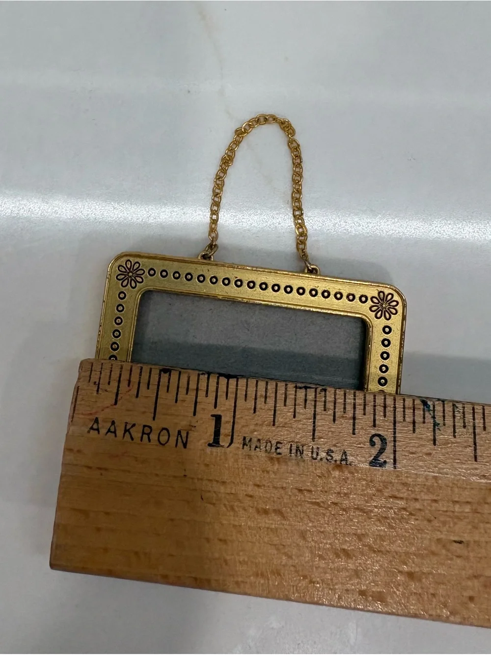Gold/Brass Decorative Mini Hanging Photo Frames - Set of 6